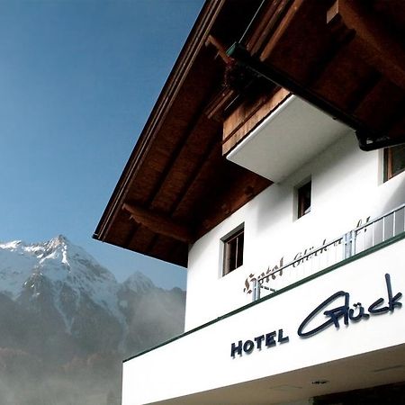 Hotel & Suites Glueck Auf Mayrhofen Eksteriør bilde